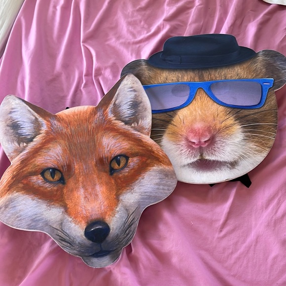 Goofy masks 🎭 - Picture 1 of 2